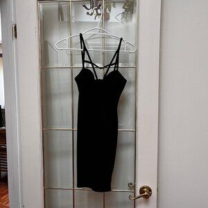 Sexy size small/xs little black dress in perfect condition
